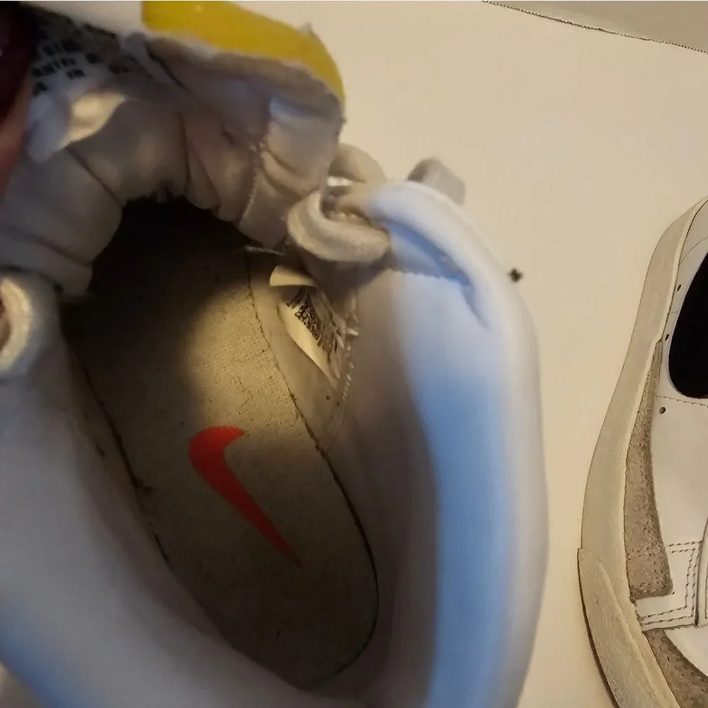 Nike leather hi top sneakers size 6. White with black swish